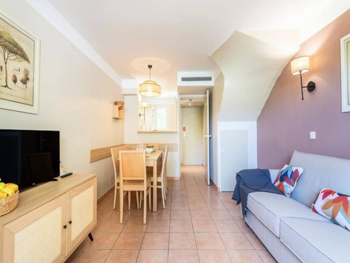 Apartment Hyères  12