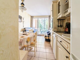Apartment Hyères  13