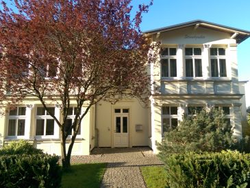 Holiday apartment Villa Strandgut & Ferienhaus Strandperle