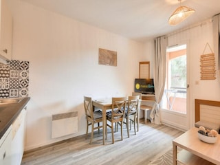 Apartment Saint-Raphael  12