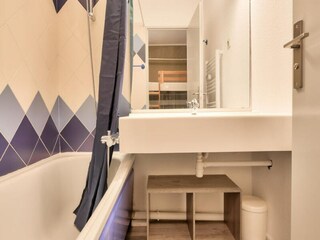 Apartment Saint-Raphael  16