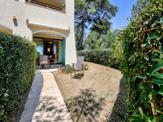Apartment Grimaud  10