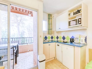 Apartment Saint-Raphael  6