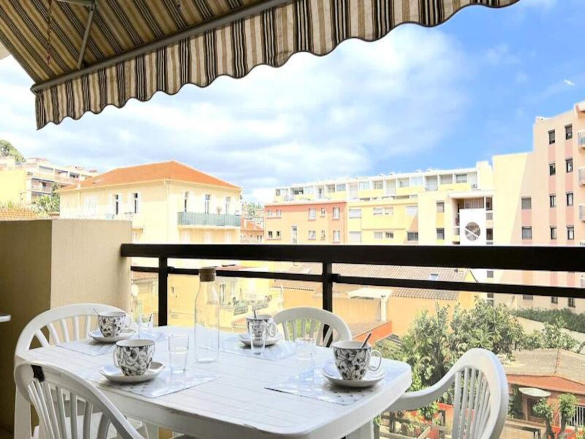 Apartment Le Lavandou  1