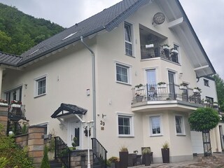 Hausansicht gesamt