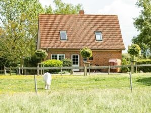 Ferienwohnung Müller "Kirsche" - Pommerby - image1