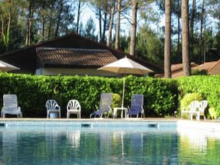 Ferienpark Saint-Julien-en-Born Außenaufnahme 3