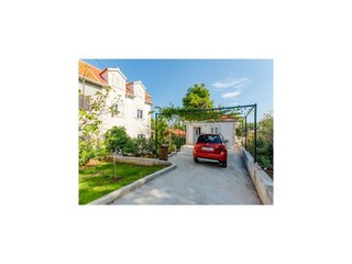 Appartement Splitska Buitenaudio-opname 7