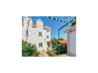 Appartement Splitska Buitenaudio-opname 3
