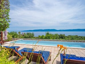 Ferienwohnung TIA mit Pool und Meerblick 300m vom Strand - Labin - image1