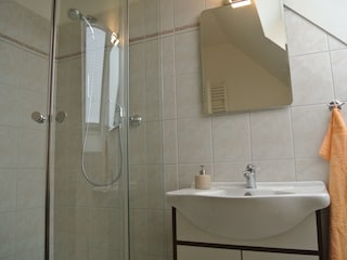 Waschbecken/Spiegel