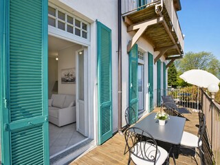 Ca. 15 m² großer Balkon mit atemberaubender Sicht auf den See