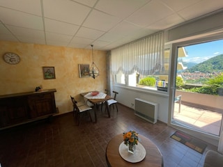 Ausschnitt vom Wohn-/ Esszimmer