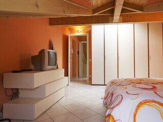 1. Schlafzimmer mit Doppelbett