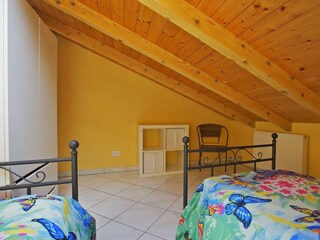 2. Schlafzimmer mit 2 Einzelbetten