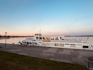 Fahrgastschiff "MS Vinetta"