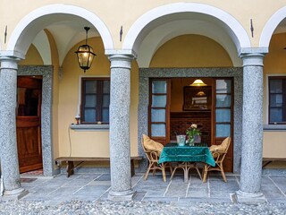 Ca. 15 m² große Terrasse