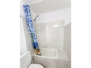 Villa Ador Caratteristiche 23