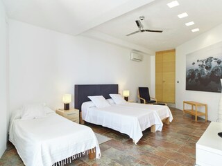 Villa Cala Gració Características 24