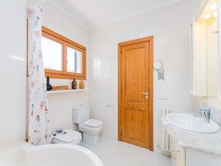 Villa Badia Blava Features 39