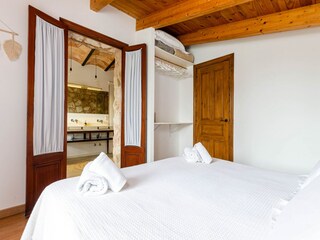 Villa Llucmajor Features 27