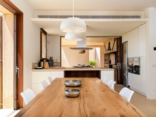 Villa Campos Features 54