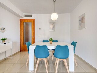 Apartamento Roses Características 28