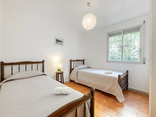 Apartamento Roses Características 24