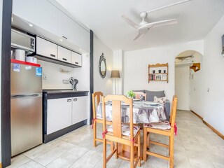 Apartamento Roses Características 10