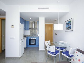 Apartamento Roses Características 18