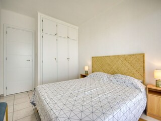 Apartamento Roses Características 12