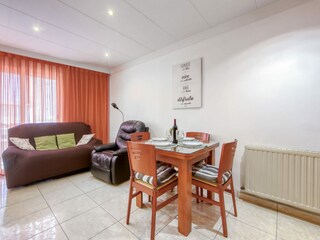 Apartment Roses Features 20