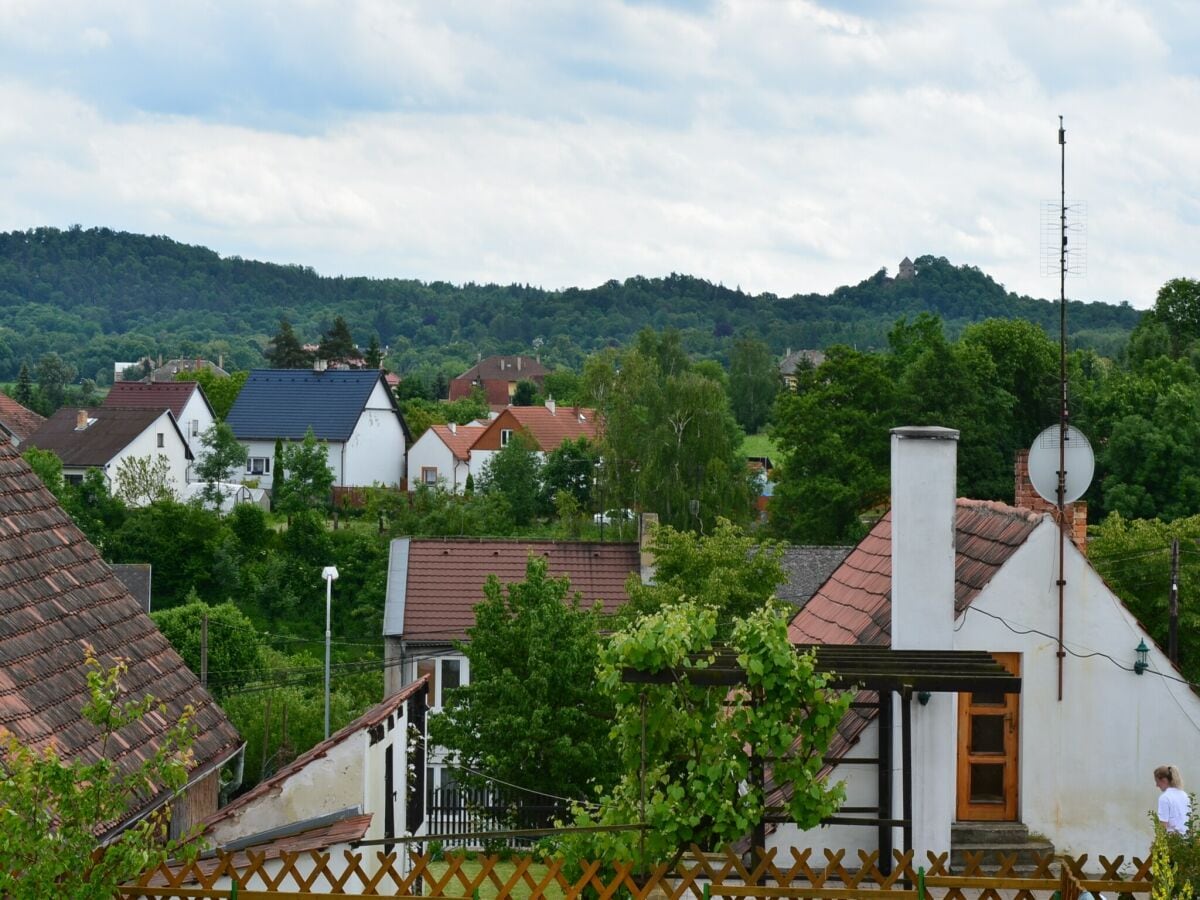 Ferienhaus Jesenice u Rakovnika Außenaufnahme 8