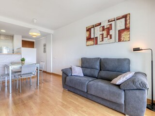 Apartamento Roses Características 11