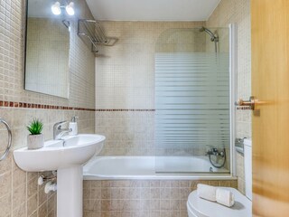 Apartamento Roses Características 19