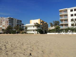 Appartement Roses Buitenaudio-opname 7