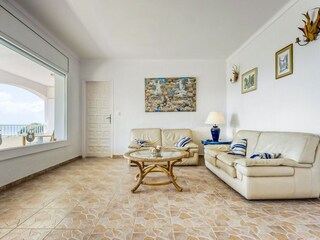 Apartamento Roses Características 15