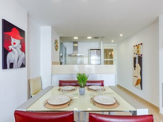 Apartamento Roses Características 14