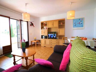Apartment Roses Features 13