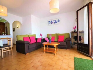 Apartamento Roses Características 11