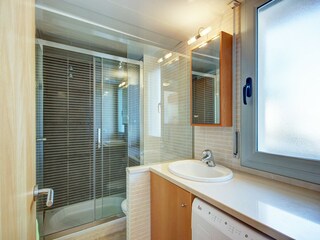 Apartamento Roses Características 19