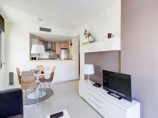 Apartamento Roses Características 19