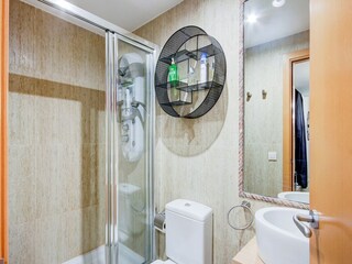 Apartment Palau-Saverdera Ausstattung 24