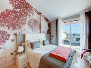 Apartment Palau-Saverdera Features 27