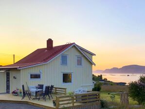 Holiday house 4 person holiday home in ALSVÅG - Alsvåg - image1