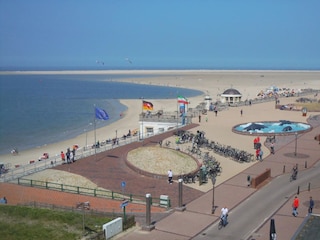 Obere Promenade direkt gegenüber vom Haus