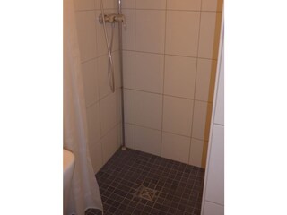 Bodennahe Dusche