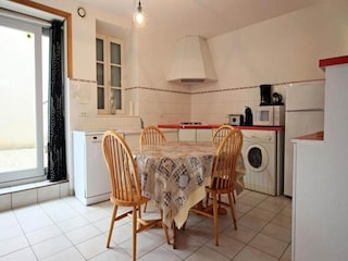 Apartment Le Dorat  2