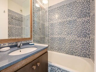 Apartment Le Dramont  4