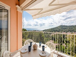 Apartment Le Dramont  16